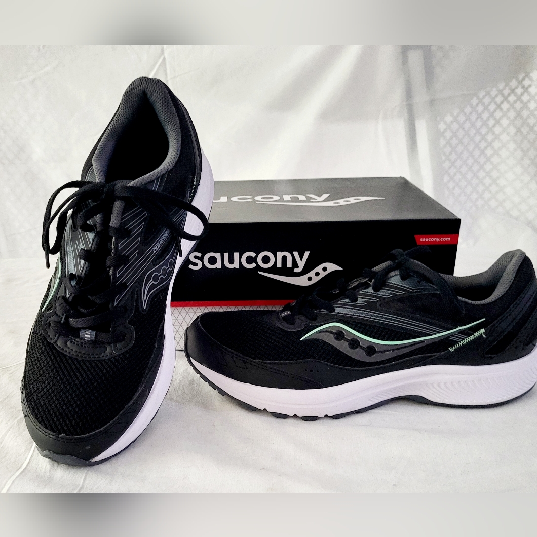 Saucony Women's Black And White Running Shoes